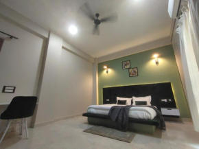 Shaw Estate , Homestay in Noida , Noida Expressway